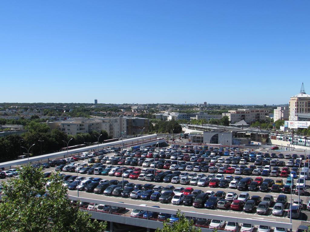 Kyriad Marne-La-Vallee Torcy Exteriör bild